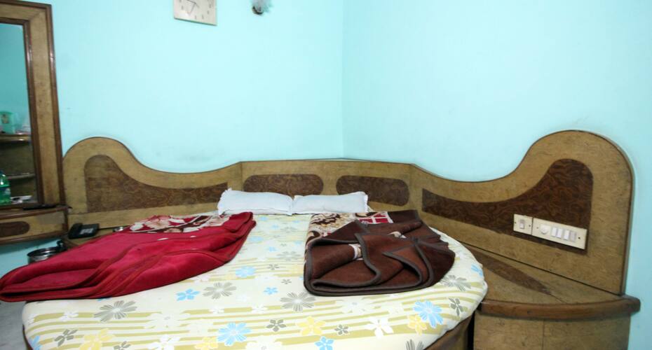 Hotel Rajdeep Deluxe, New Delhi 4